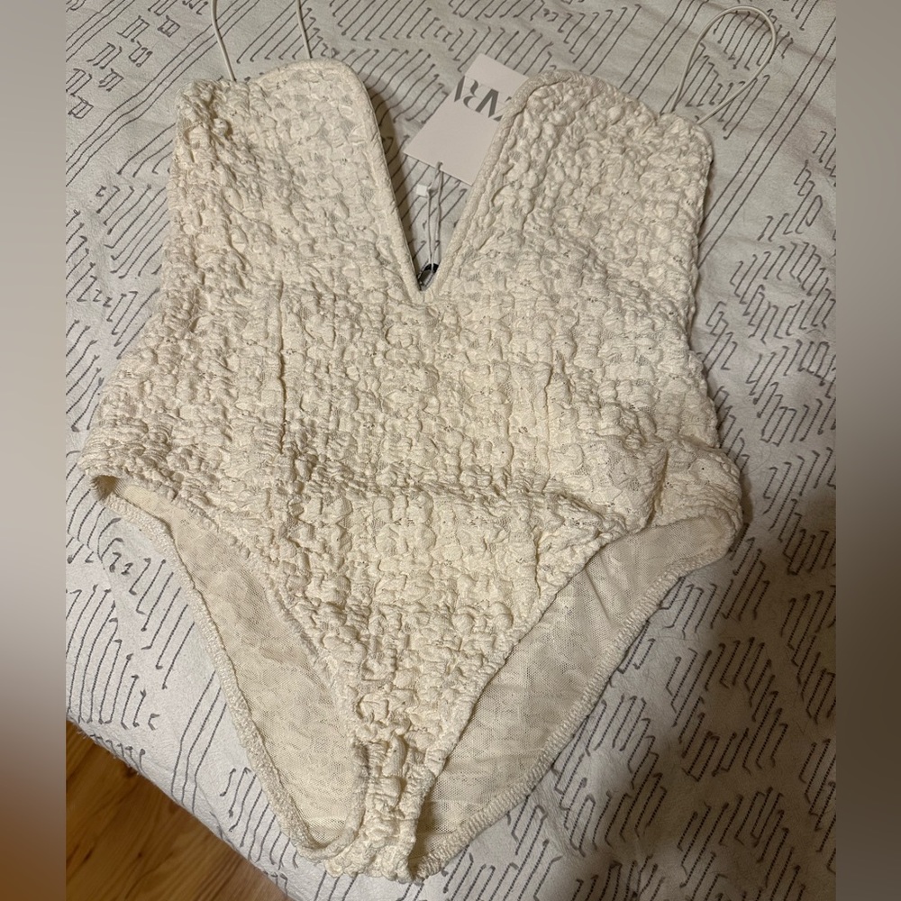 Zara Lace Bodysuit